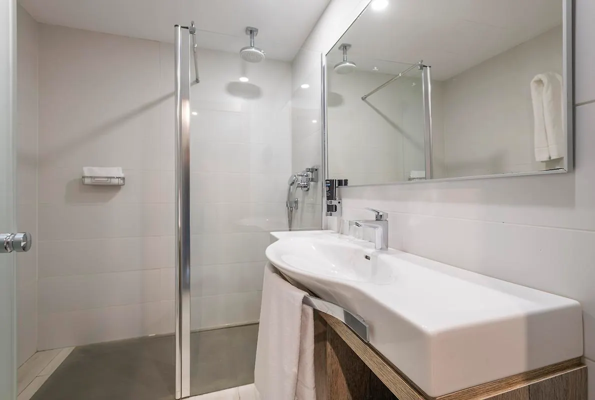 Leonardo Royal Hotel Mallorca Palmanova Bay 4*,